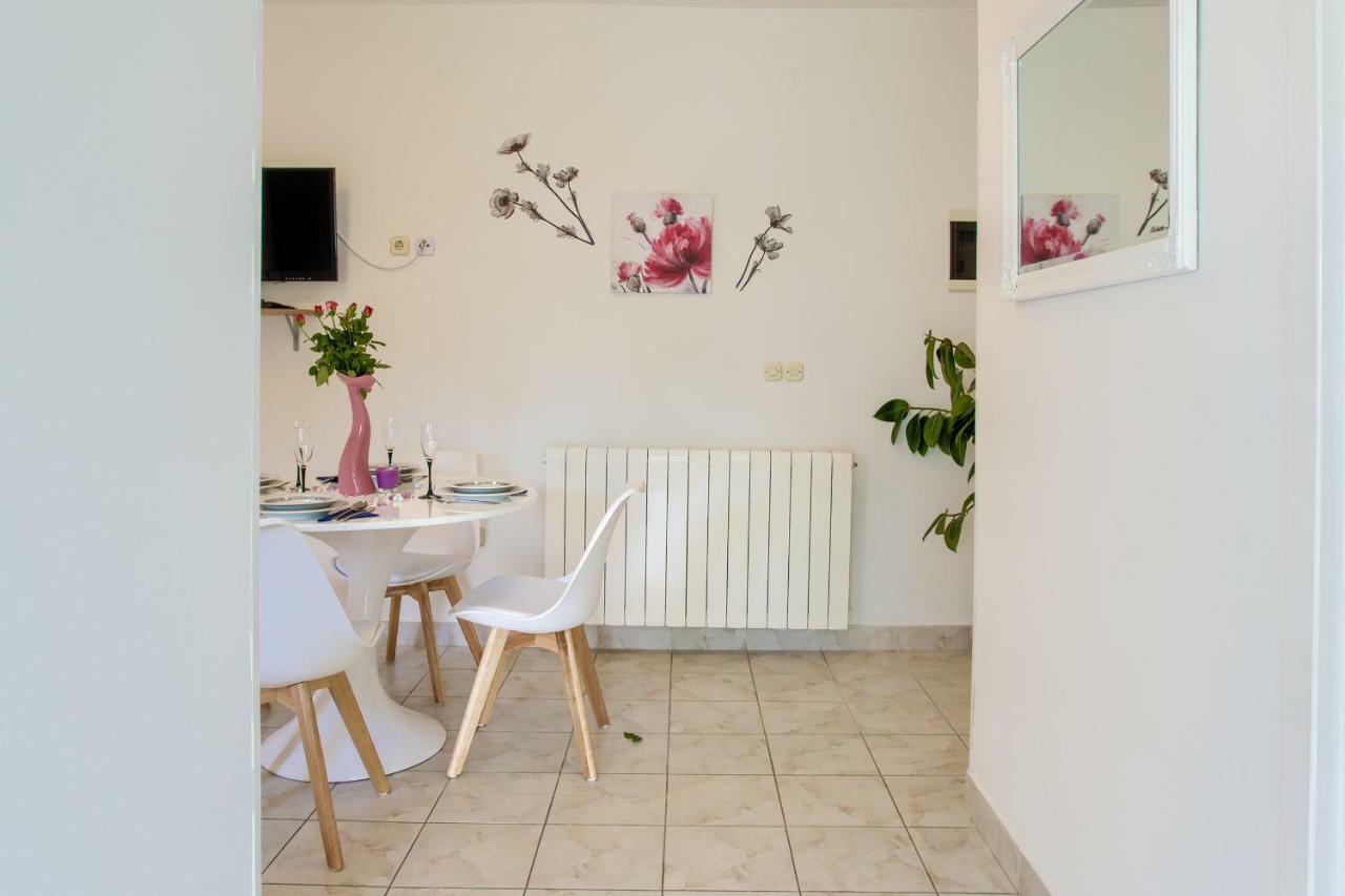 Apartman Paola Pula Ngoại thất bức ảnh
