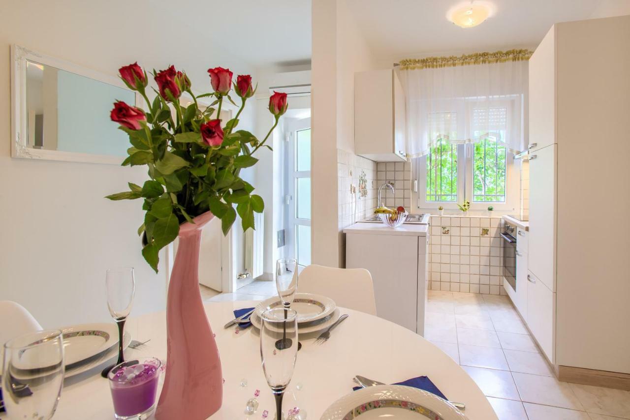 Apartman Paola Pula Ngoại thất bức ảnh