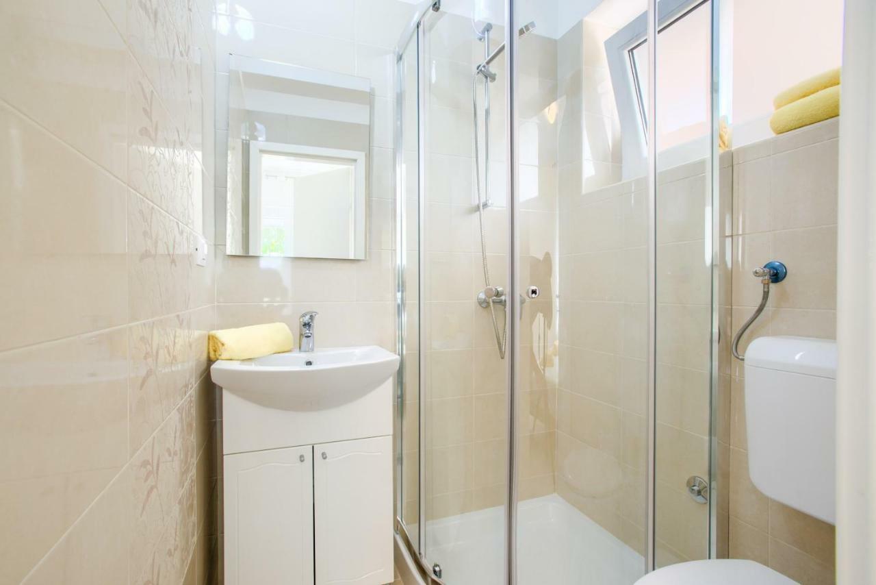 Apartman Paola Pula Ngoại thất bức ảnh