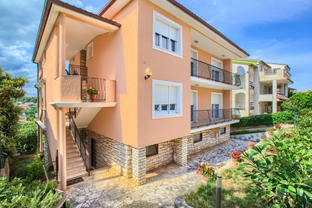 Apartman Paola Pula Ngoại thất bức ảnh